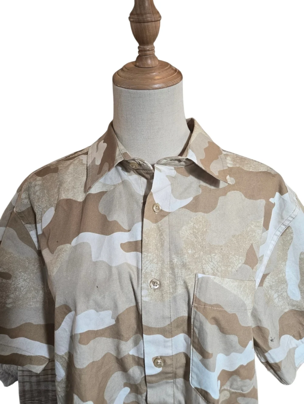 The North Face Tan Camo Button Down Short NWT